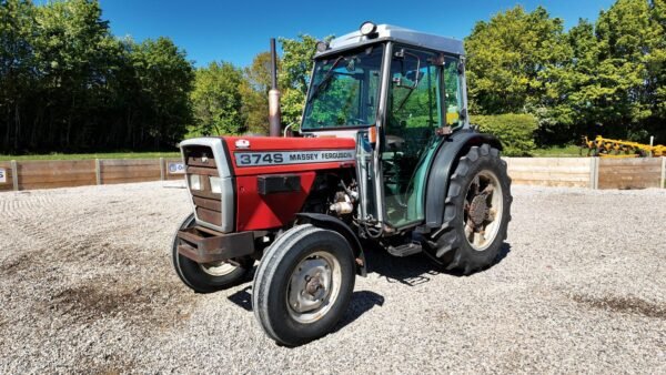 1996 Massey Ferguson 374S Vineyard Tractor
