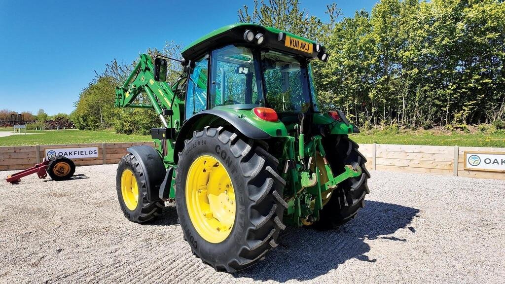 2011 John Deere 5090M - Image 5